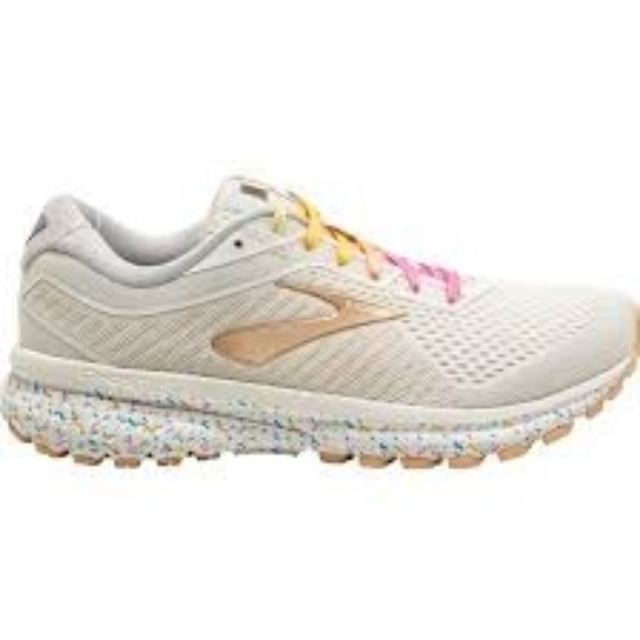 ISO* Brooks Ghost 12 Vanilla Sprinkles edition